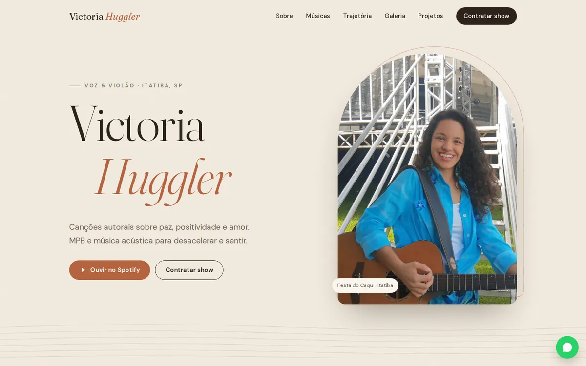 Página inicial do site Victoria Huggler — Cantora e Compositora